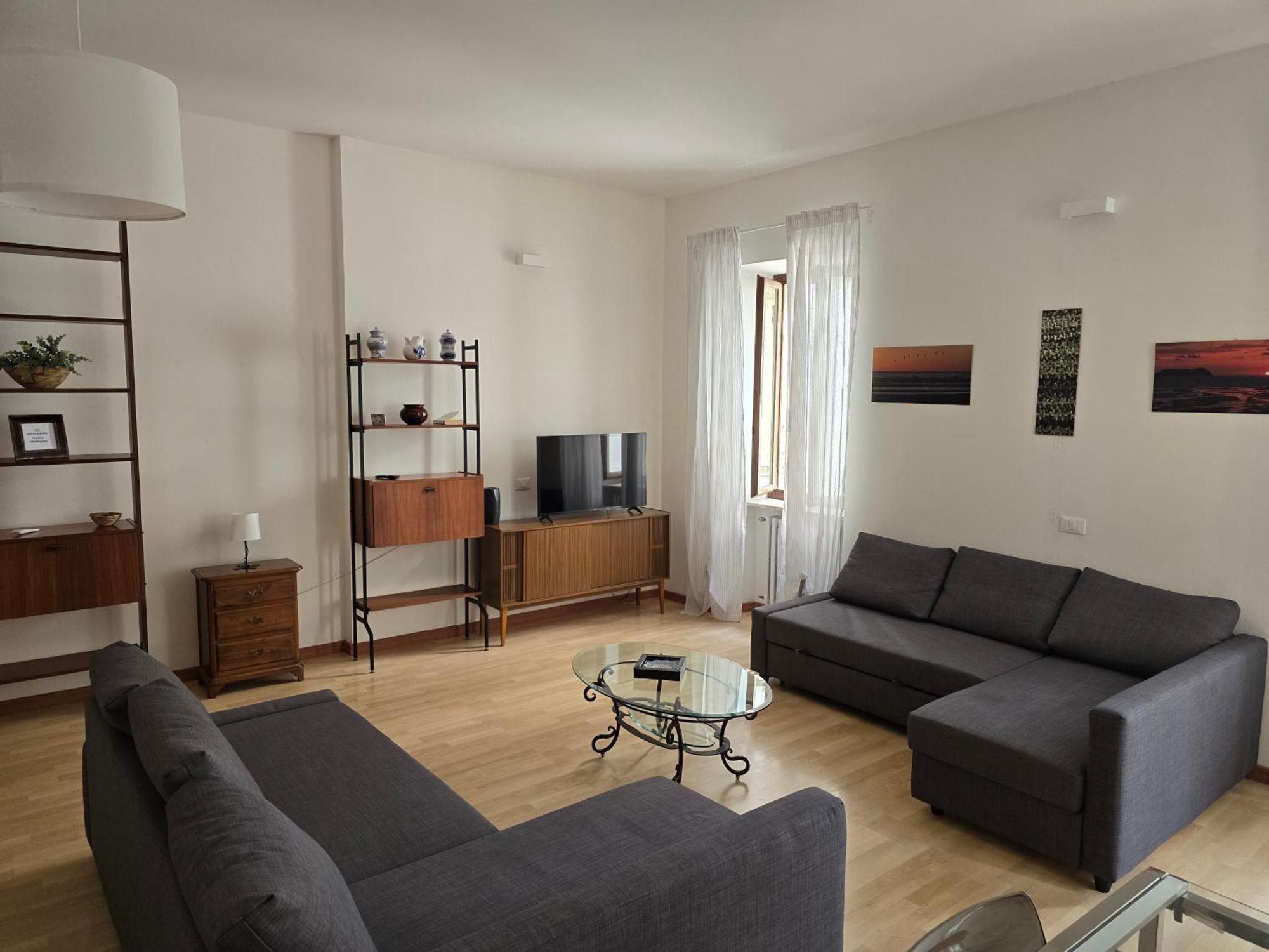 La Torretta Apartment Peschiera del Garda Bagian luar foto
