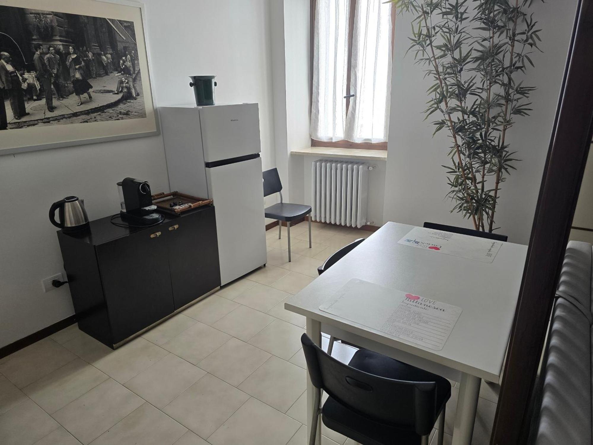 La Torretta Apartment Peschiera del Garda Bagian luar foto
